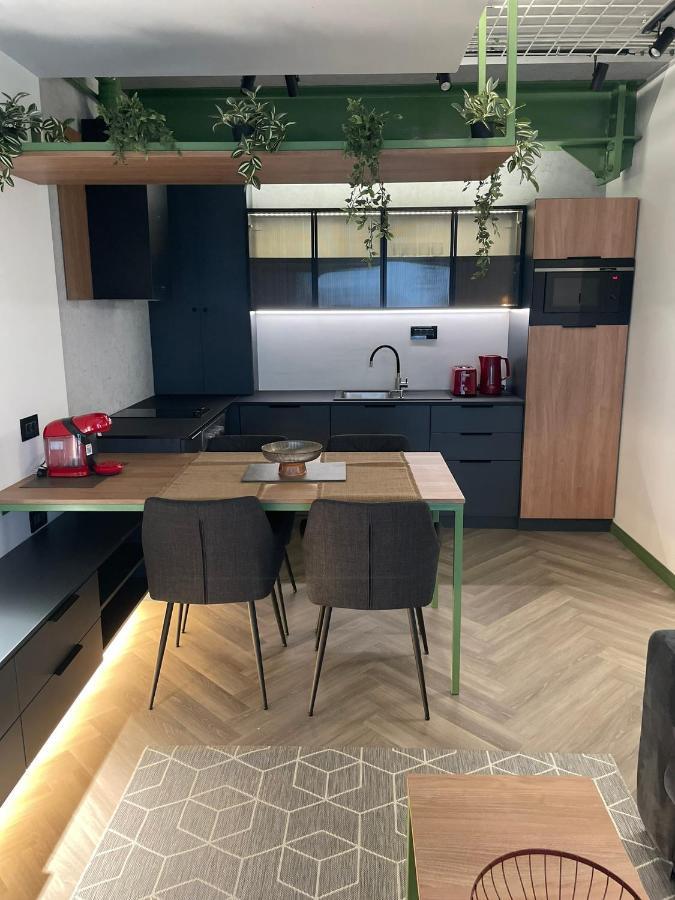 Luxury By The Lake Ap 25 سيبيو المظهر الخارجي الصورة