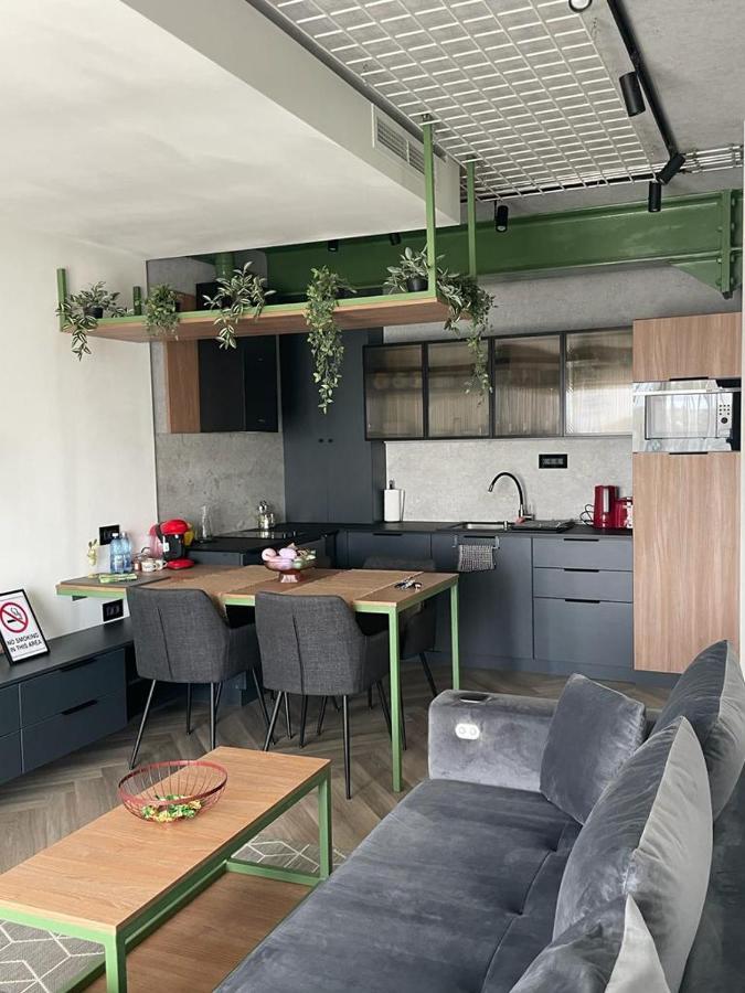 Luxury By The Lake Ap 25 سيبيو المظهر الخارجي الصورة